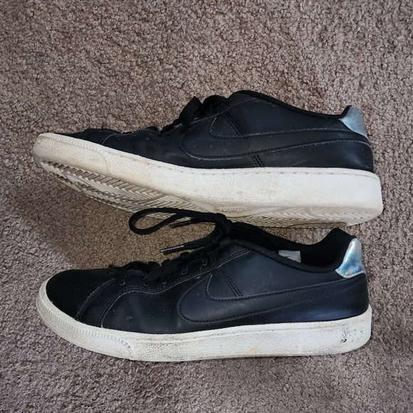 Nike Court Royale Black with Metallic Heel Women's Shoes Size 11 - Picture 3 of 3